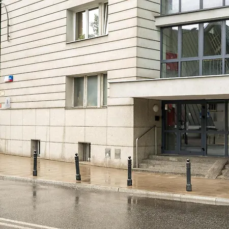 Solec Powisle With The View By Bookinghost Varşova