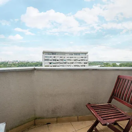 Apartamento Solec Powisle With The View By Bookinghost Varsovia