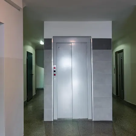 Solec Powisle With The View By Bookinghost Varsovia